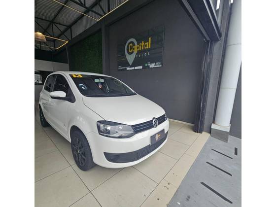 VOLKSWAGEN FOX 1.0 MI TREND 8V FLEX 4P MANUAL VOLKSWAGEN FOX 1.0 MI TREND 8V FLEX 4P MANUAL
